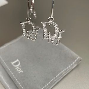 💯Christian Dior big hoop earrings